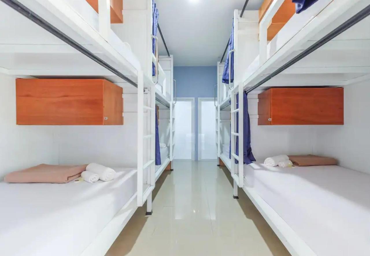 Hotel The Little Nest Phuket Esterno foto